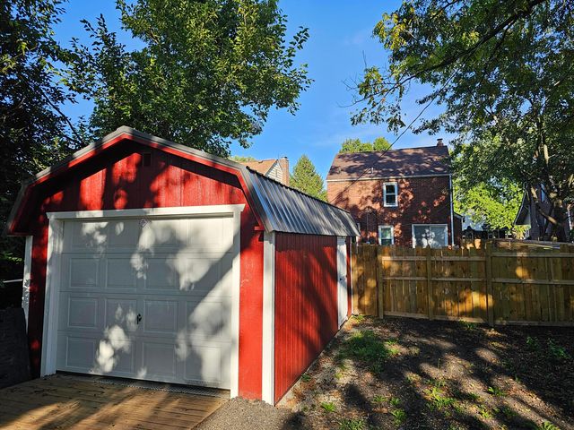 1095 Berkeley Road, Columbus, OH 43206