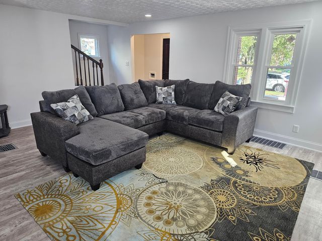 1095 Berkeley Road, Columbus, OH 43206
