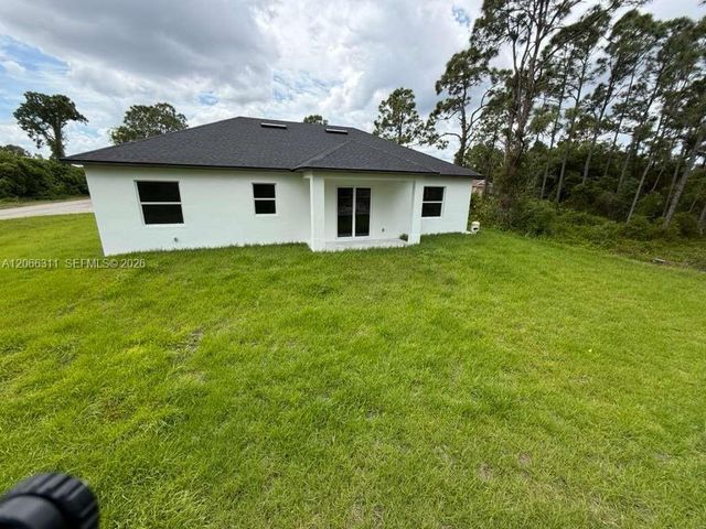 723 Epps Brown Street E, Lehigh Acres, FL 33974