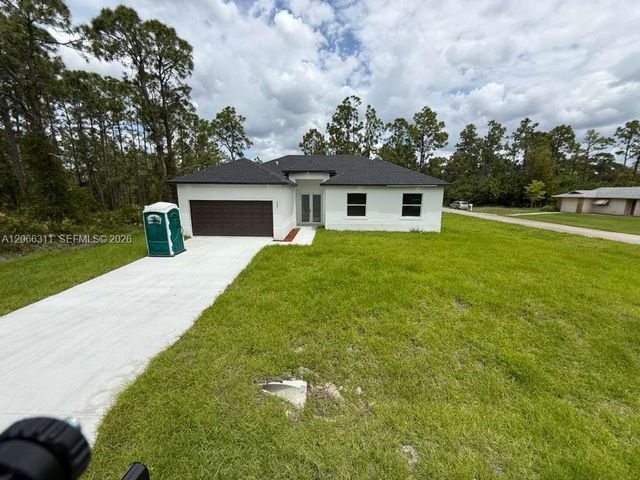 723 Epps Brown Street E, Lehigh Acres, FL 33974