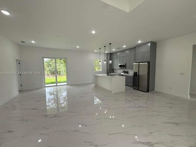 723 Epps Brown Street E, Lehigh Acres, FL 33974