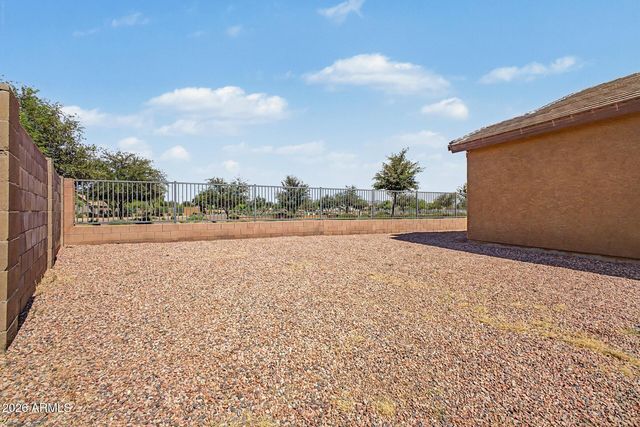 6806 W HARWELL Road, Laveen, AZ 85339