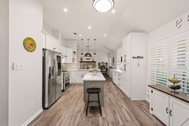 2058 Hillshire Drive, Lewisville, TX 75067