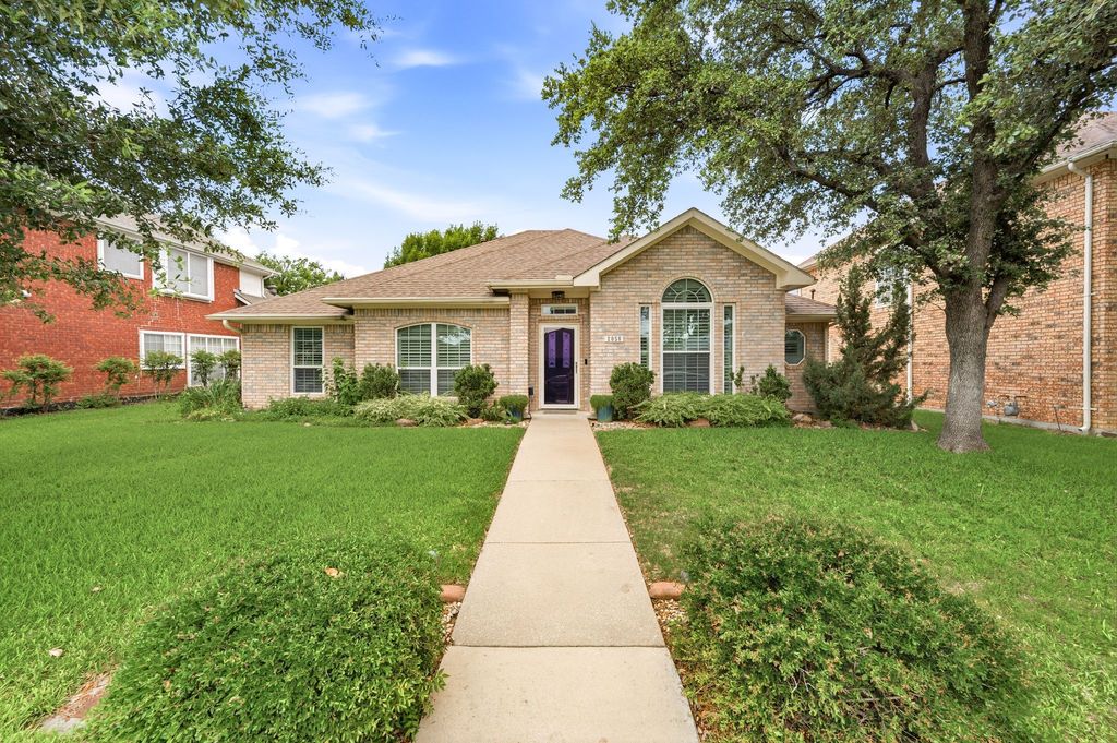 2058 Hillshire Drive, Lewisville, TX 75067