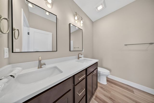 1285 Pricilla Court, North Liberty, IA 52317