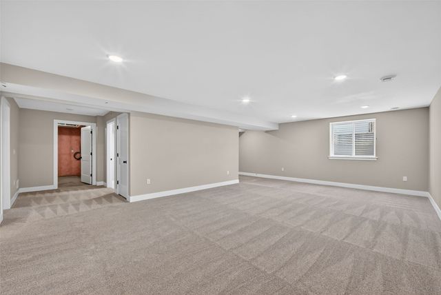 1285 Pricilla Court, North Liberty, IA 52317