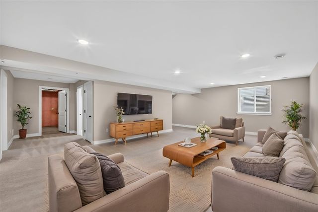 1285 Pricilla Court, North Liberty, IA 52317