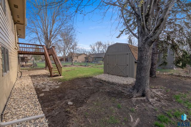 4704 S Nathan Ave Avenue, Sioux Falls, SD 57103