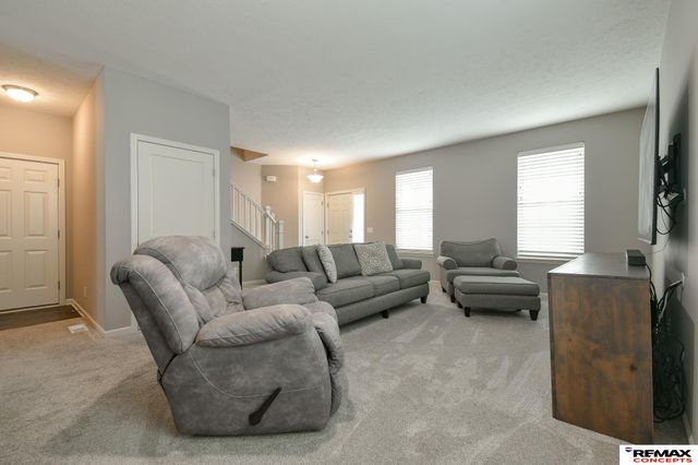 7011 NW 18th Street, Lincoln, NE 68521