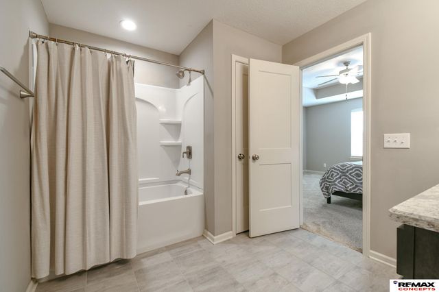 7011 NW 18th Street, Lincoln, NE 68521