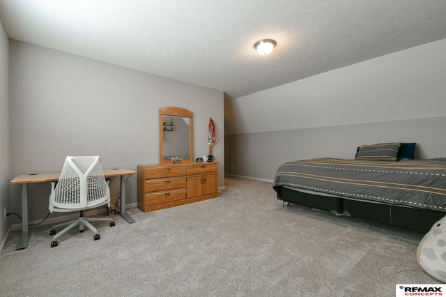 7011 NW 18th Street, Lincoln, NE 68521