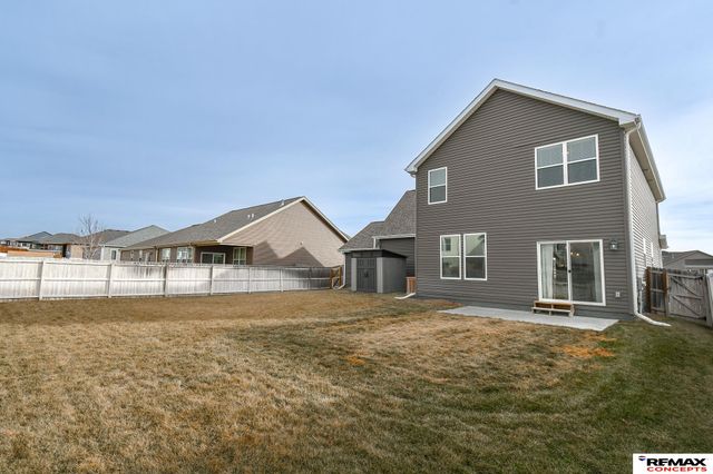 7011 NW 18th Street, Lincoln, NE 68521