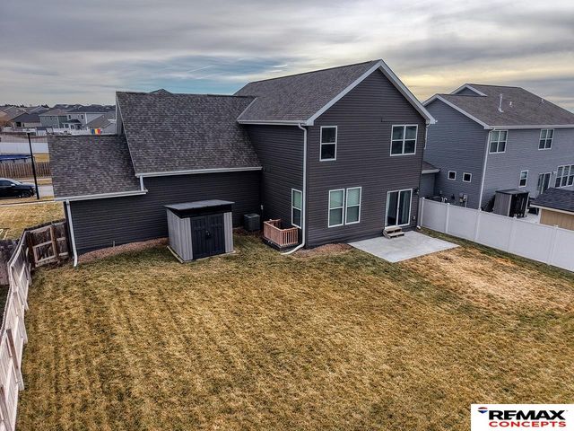 7011 NW 18th Street, Lincoln, NE 68521