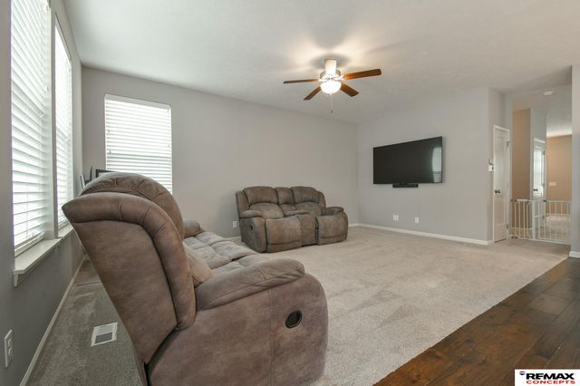 7011 NW 18th Street, Lincoln, NE 68521