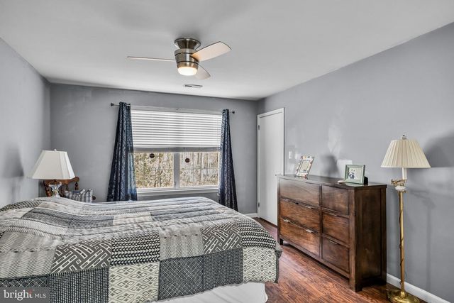 203 QUAIL RD, Marlton, NJ 08053