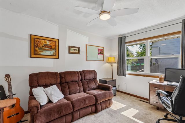 3105 Pleasant Street, West Des Moines, IA 50266