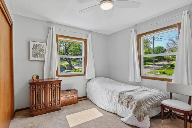 3105 Pleasant Street, West Des Moines, IA 50266