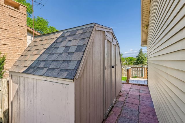 3105 Pleasant Street, West Des Moines, IA 50266