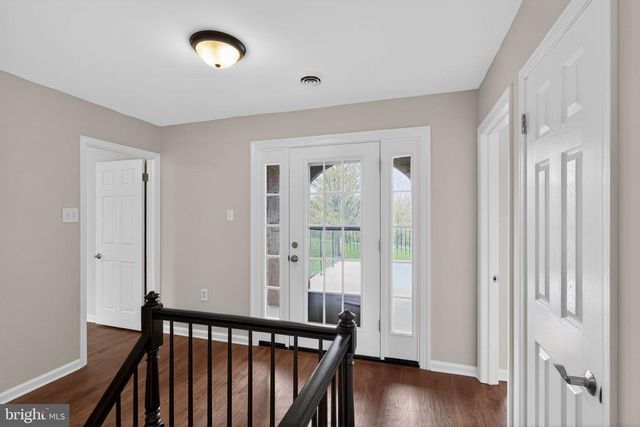 26 SUNSET RD, Royersford, PA 19468