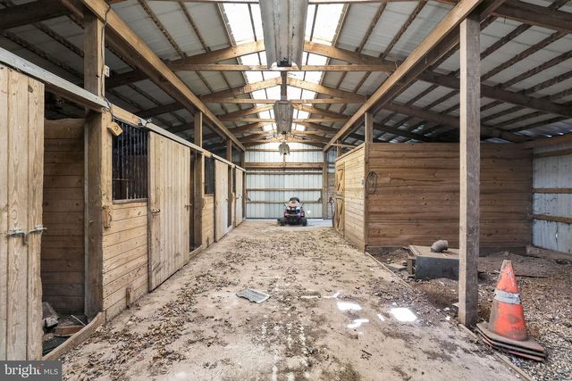 26 SUNSET RD, Royersford, PA 19468