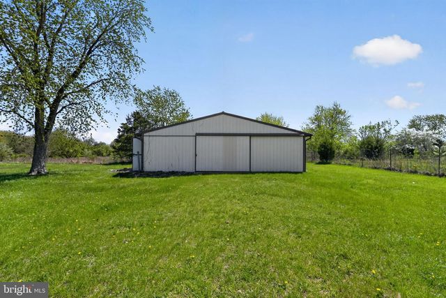 26 SUNSET RD, Royersford, PA 19468