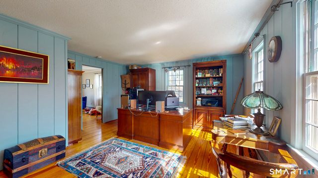 284 Farmcliff Drive, Glastonbury, CT 06033