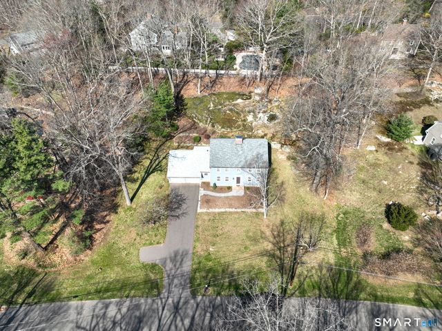 284 Farmcliff Drive, Glastonbury, CT 06033