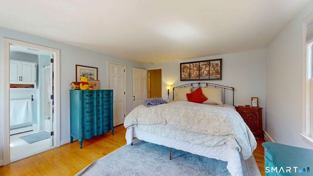 284 Farmcliff Drive, Glastonbury, CT 06033