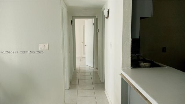 300 W 74th Pl 303, Hialeah, FL 33014