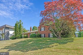 1805 DUMBARTON ST, Mclean, VA 22101
