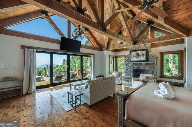 3049 Tray Mountain Road, Sautee Nacoochee, GA 30157