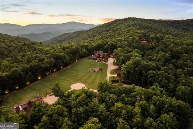 3049 Tray Mountain Road, Sautee Nacoochee, GA 30157