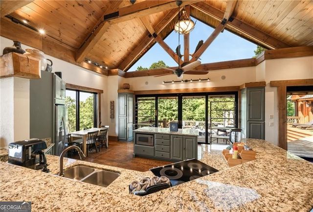 3049 Tray Mountain Road, Sautee Nacoochee, GA 30157