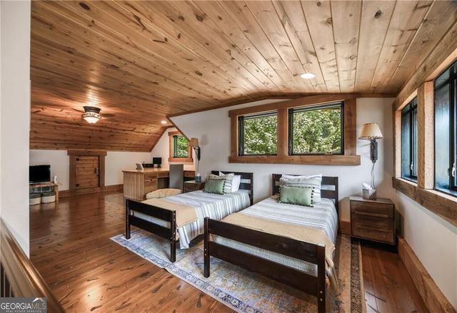 3049 Tray Mountain Road, Sautee Nacoochee, GA 30157