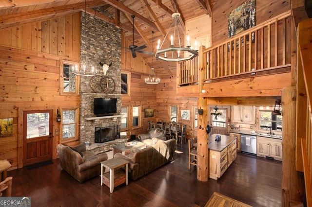 3049 Tray Mountain Road, Sautee Nacoochee, GA 30157