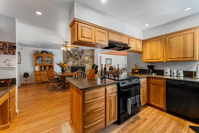 370 Horseshoe Drive, Grants Pass, OR 97526