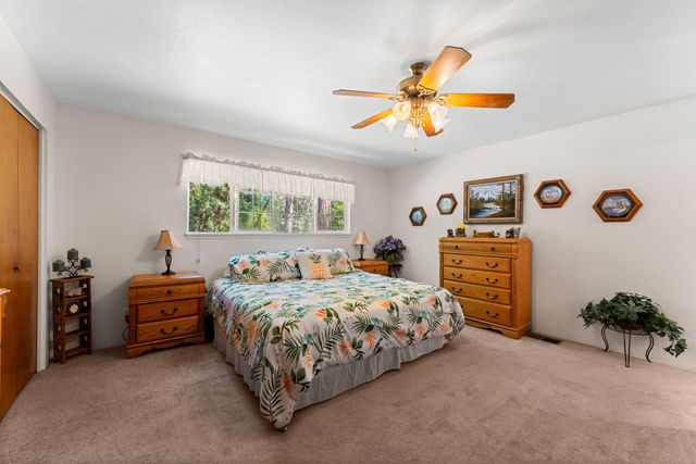 370 Horseshoe Drive, Grants Pass, OR 97526