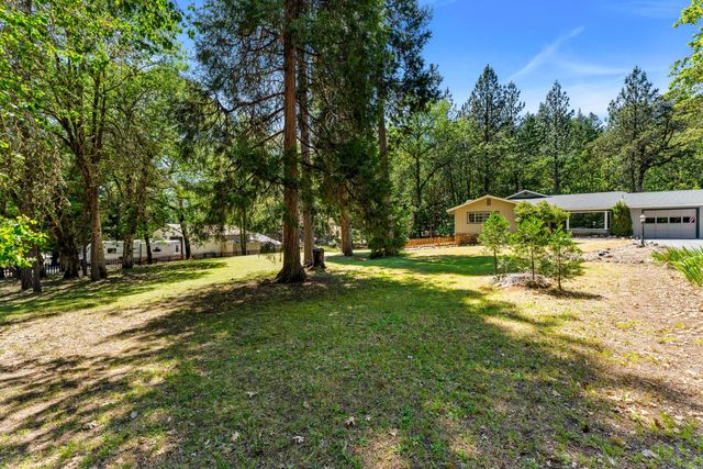 370 Horseshoe Drive, Grants Pass, OR 97526