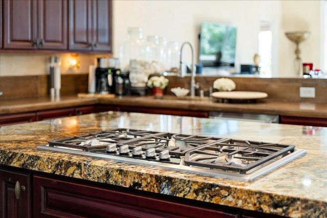 6340 Roller Coaster Rd, Garden Valley, CA 95633