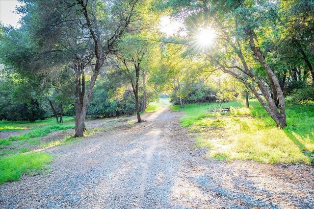 6340 Roller Coaster Rd, Garden Valley, CA 95633