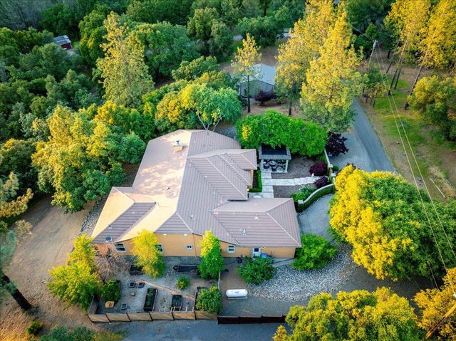 6340 Roller Coaster Rd, Garden Valley, CA 95633