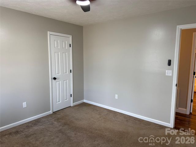 628 Hidden View Loop, Marion, NC 28752