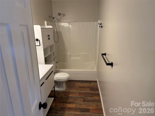 628 Hidden View Loop, Marion, NC 28752