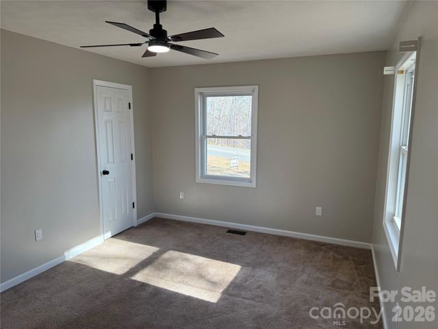 628 Hidden View Loop, Marion, NC 28752