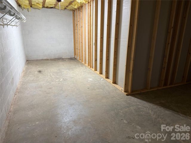 628 Hidden View Loop, Marion, NC 28752