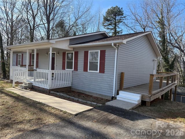 628 Hidden View Loop, Marion, NC 28752