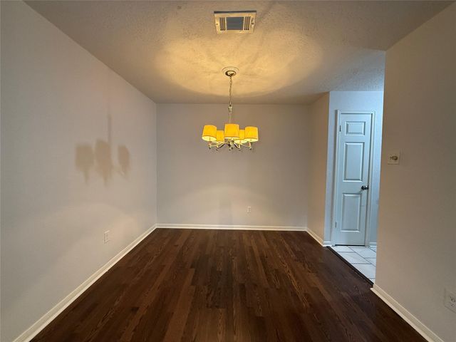 2125 Augusta Drive 83, Houston, TX 77057