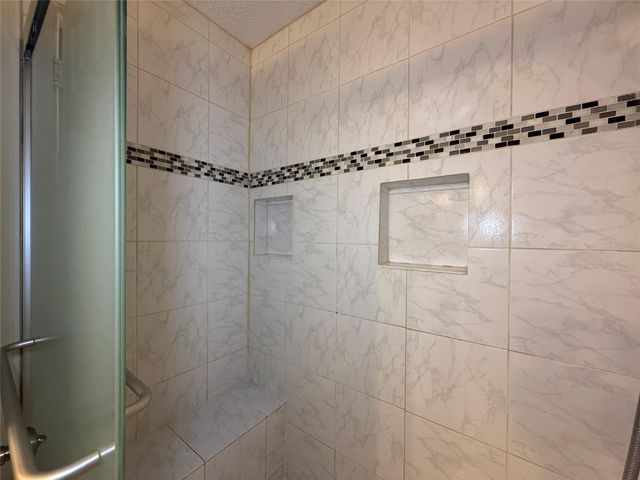 2125 Augusta Drive 83, Houston, TX 77057