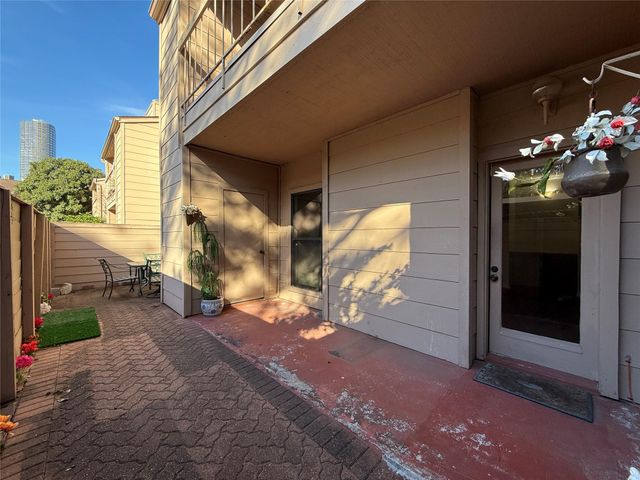 2125 Augusta Drive 83, Houston, TX 77057