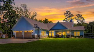 229 Knollwood Creek, Onalaska, TX 77360